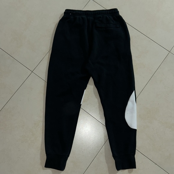 Nike SweatPants with big swoosh logo across - Picture 3 of 4